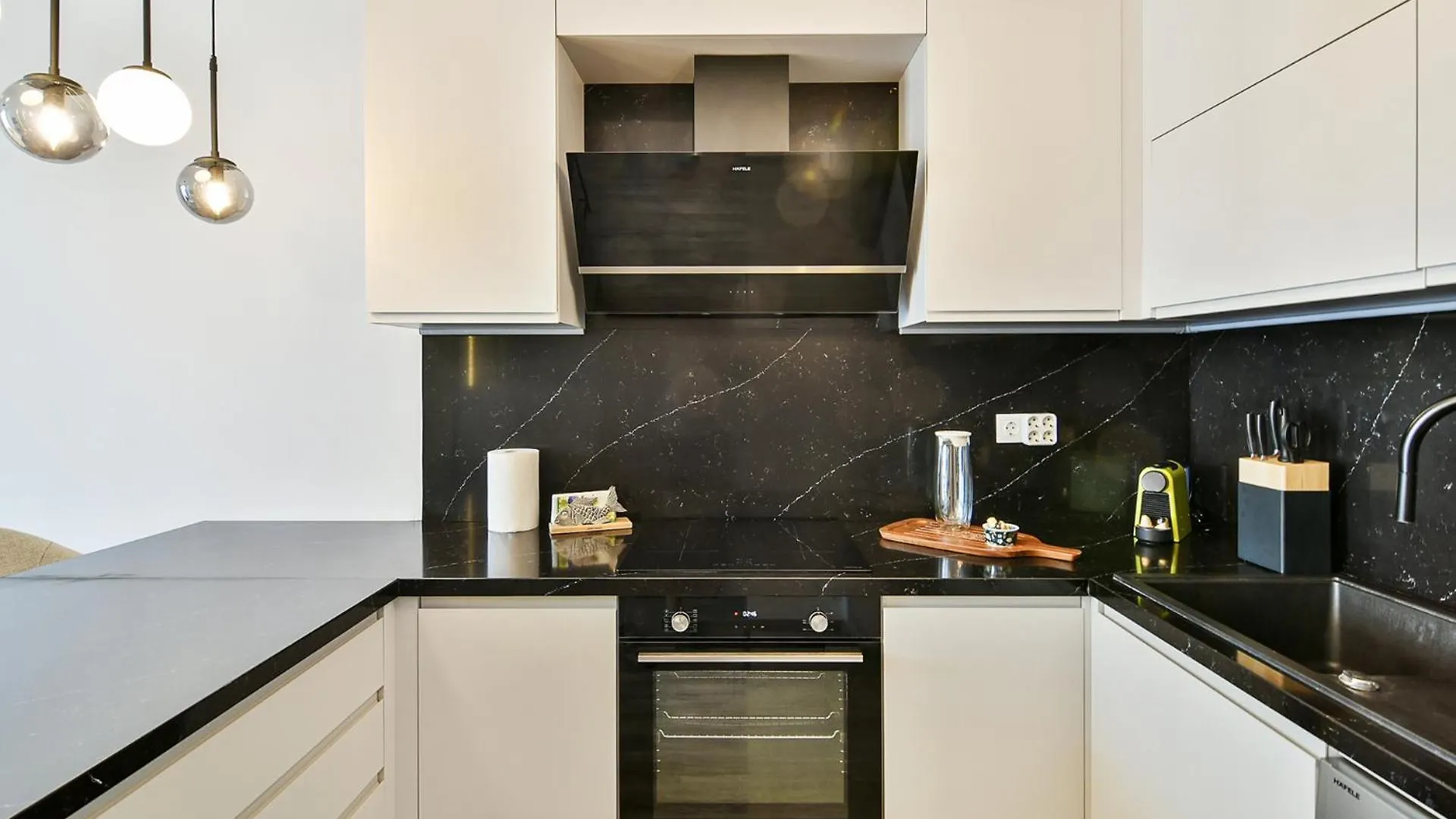 Super Luxury Flat For 2 In Deluxe Azur Apartment Varna