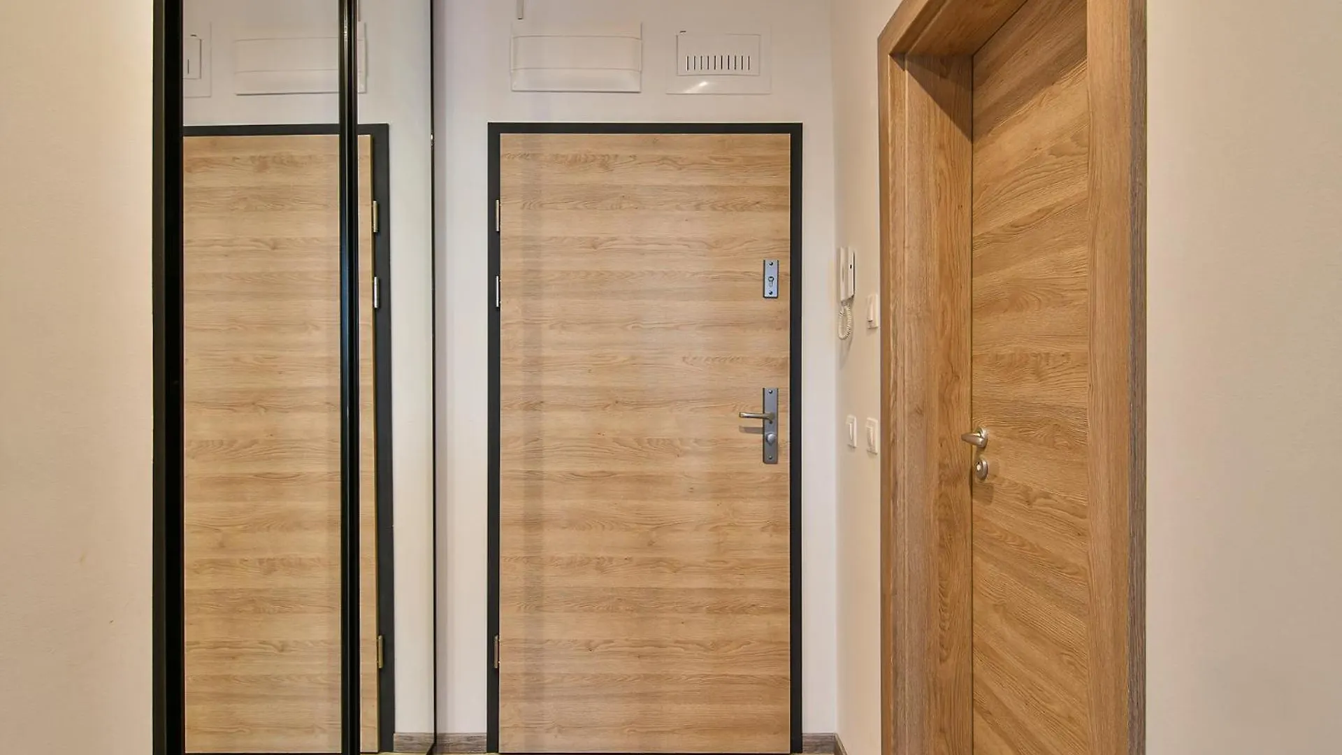 Super Luxury Flat For 2 In Deluxe Azur Apartment Varna Bulgaria